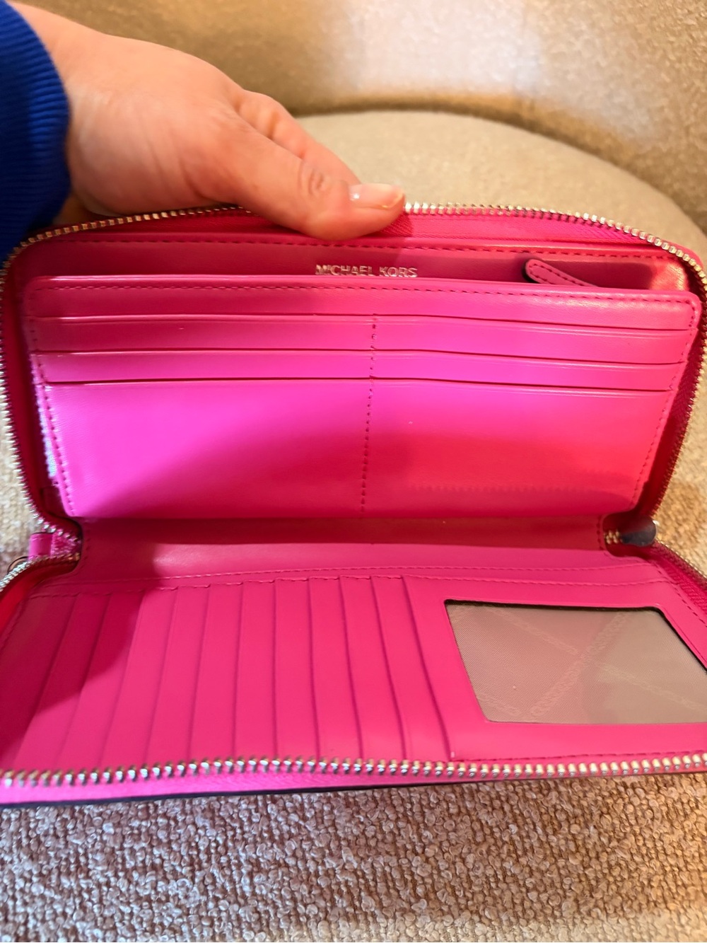 Michael Kors Hot Pink MK Signature Zip Wristlet Wallet - Picture 3 of 4